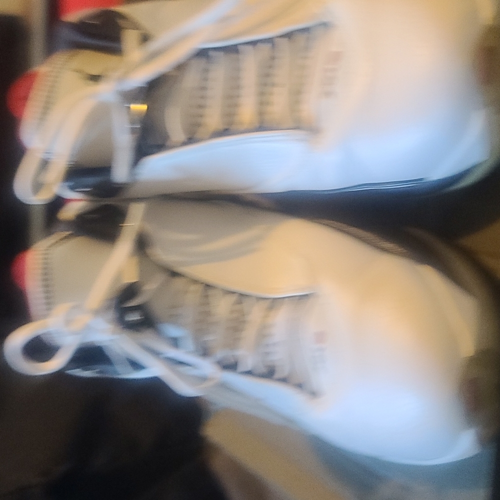 Men sneakers